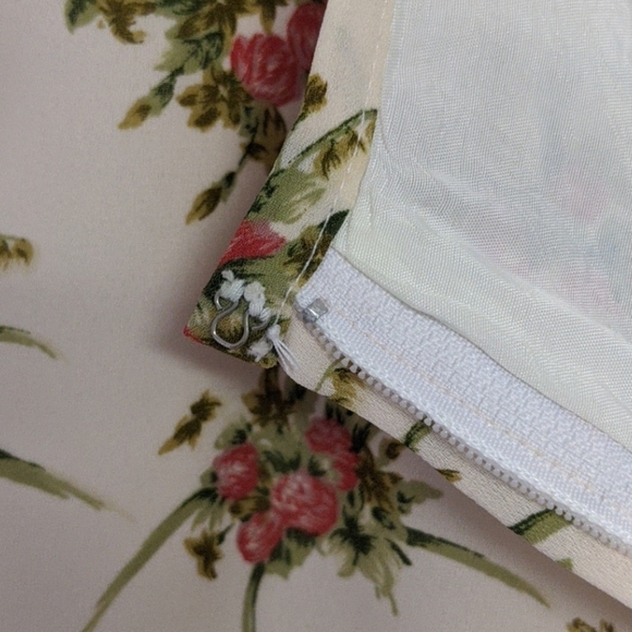 Floral Pattern Skort - Picture 8 of 15